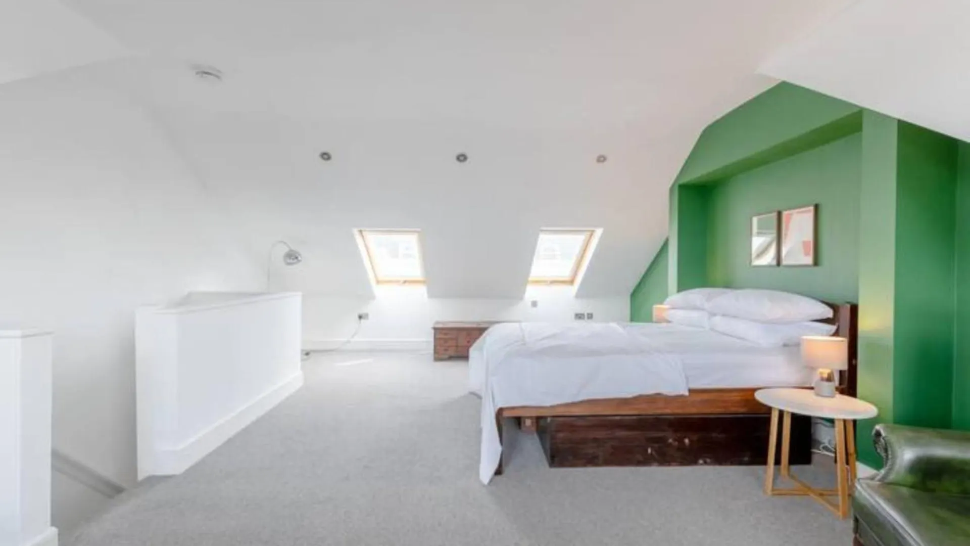 Spacious 2 Bedroom Retreat In East Dulwich London Apartment