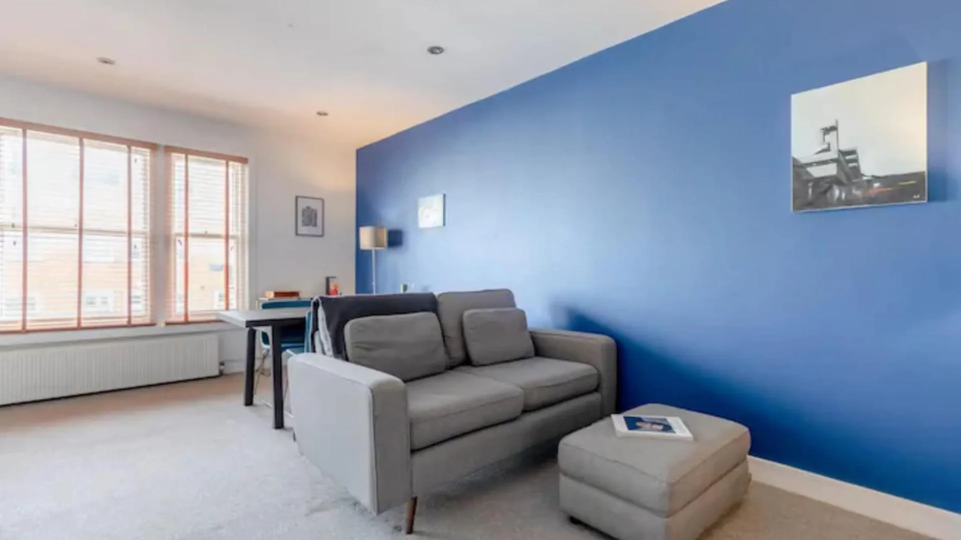 Spacious 2 Bedroom Retreat In East Dulwich London 0*,