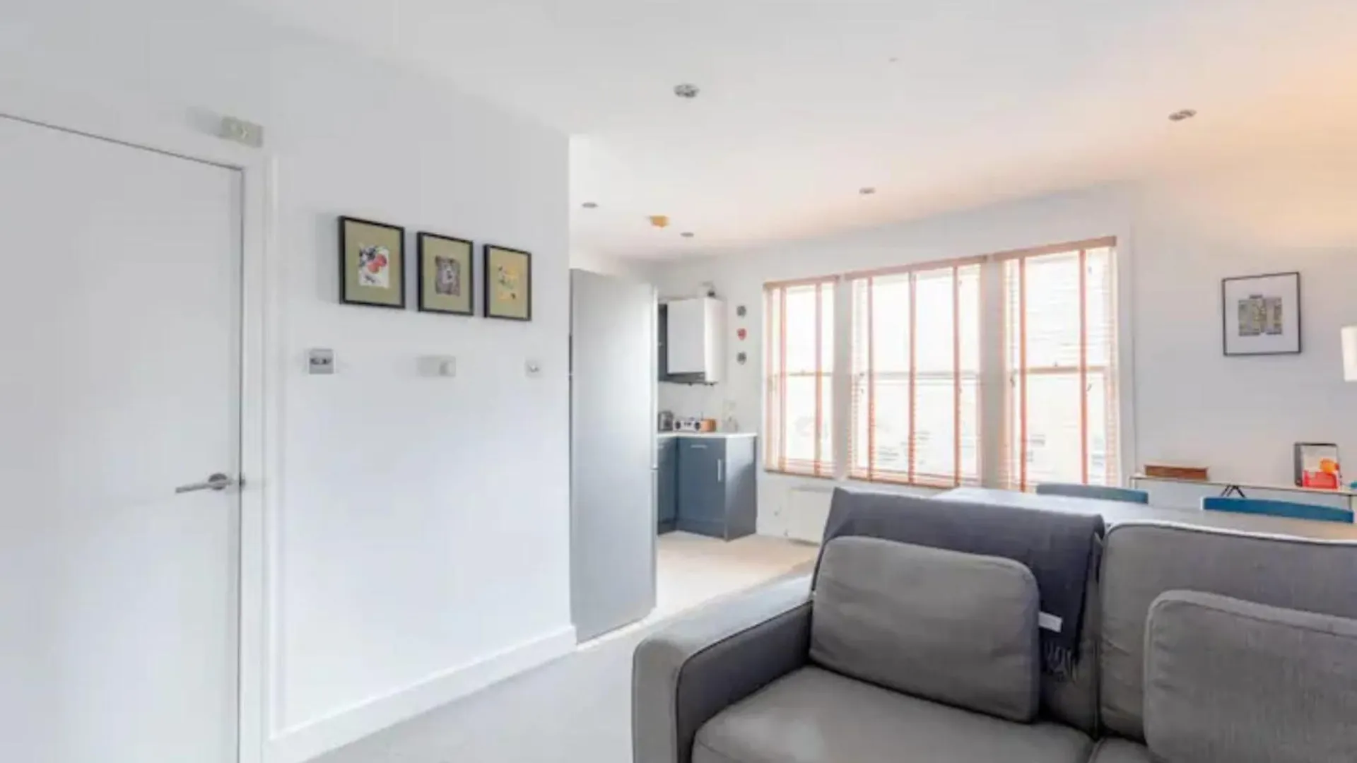 Spacious 2 Bedroom Retreat In East Dulwich London Apartment